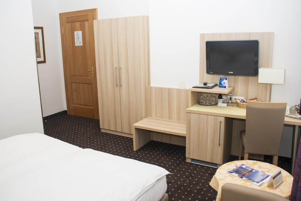 Hotel Haus Berlin Βόννη Δωμάτιο φωτογραφία